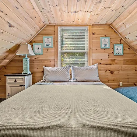 10Min To Parkway - Mountain View In Hot Tub - Cozy, Fireplace Cabin Sevierville Exterior photo
