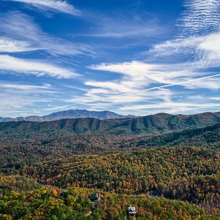 10Min To Parkway - Mountain View In Hot Tub - Cozy, Fireplace Cabin Sevierville Exterior photo